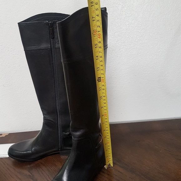 Tory Burch Riding Boots.. - Picture 6 of 8